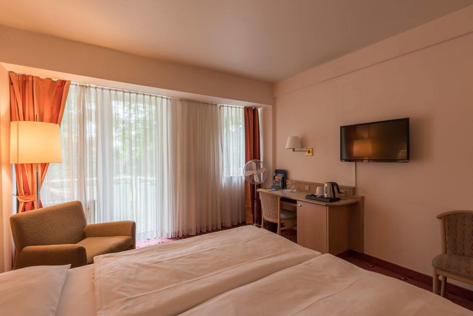 Parkhotel Frankfurt Airport Hattersheim am Main Exteriér fotografie